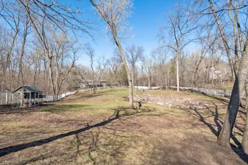 15420 Highwood Drive, Minnetonka, MN 55345