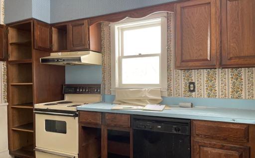 922 S Sheridan Street, Fergus Falls, MN 56537