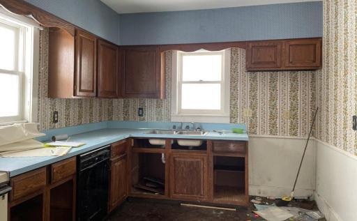 922 S Sheridan Street, Fergus Falls, MN 56537