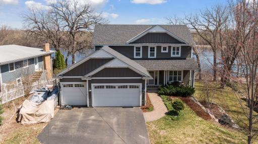 1455 W Medicine Lake Drive, Plymouth, MN 55441