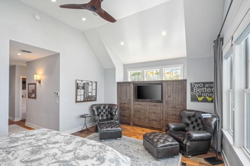 12506 Indian Beach Road, Spicer, MN 56288