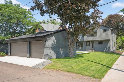 1524 Lincoln Avenue, Saint Paul, MN 55105