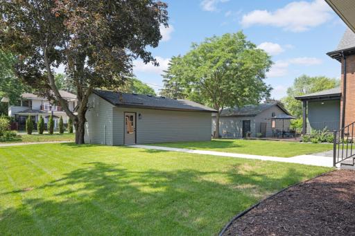1524 Lincoln Avenue, Saint Paul, MN 55105