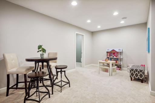5912 York Avenue S, Edina, MN 55410