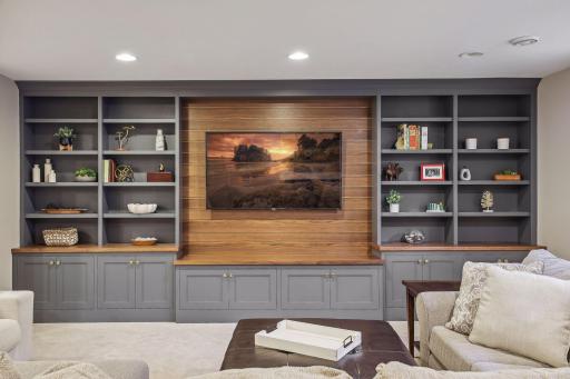 5912 York Avenue S, Edina, MN 55410