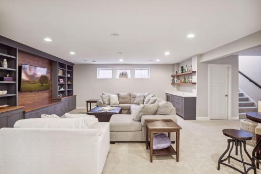 5912 York Avenue S, Edina, MN 55410