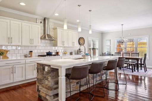 5912 York Avenue S, Edina, MN 55410