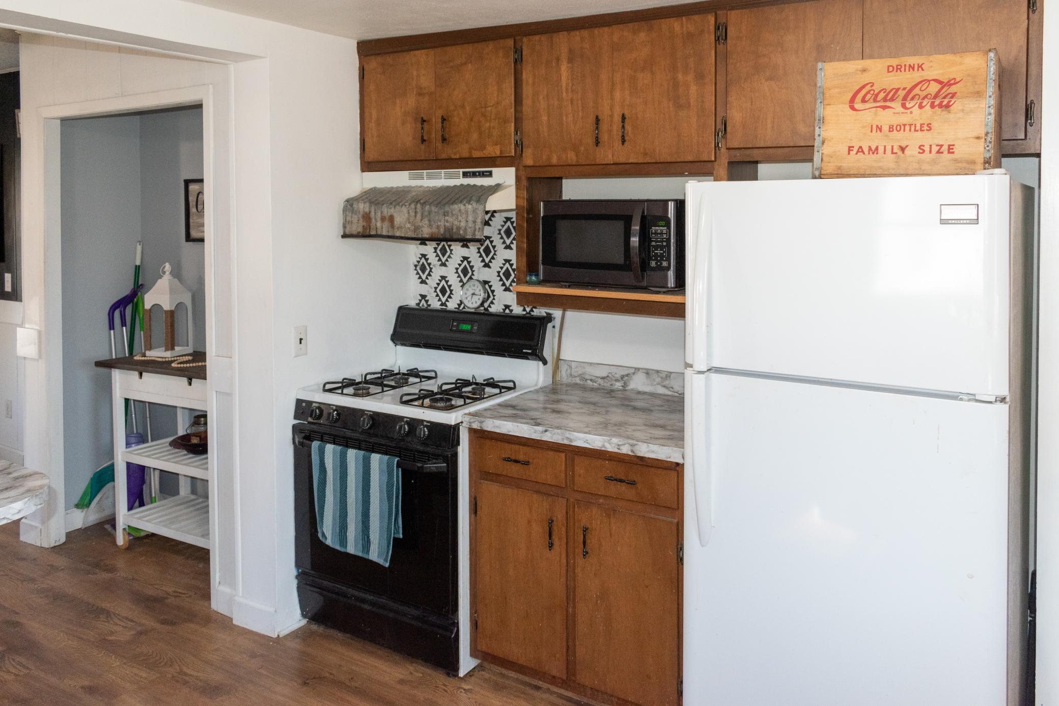 104 1st Ave SW Mapleton-23.jpg