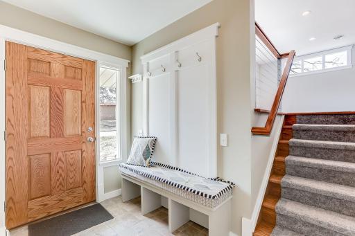 Photo for 3424 Utah Avenue N, Crystal, MN 55427 - Listing #6354239 Generous 5x10 Foyer with built-in mudroom bench and tile floor.