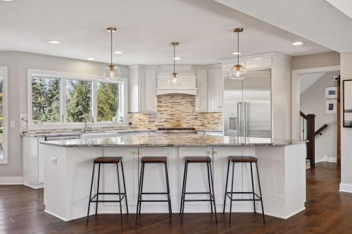 3535 Christine Drive, Maple Plain, MN 55359
