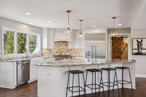 3535 Christine Drive, Maple Plain, MN 55359