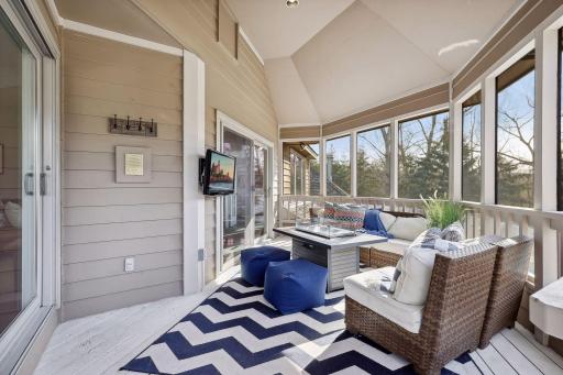 3535 Christine Drive, Maple Plain, MN 55359