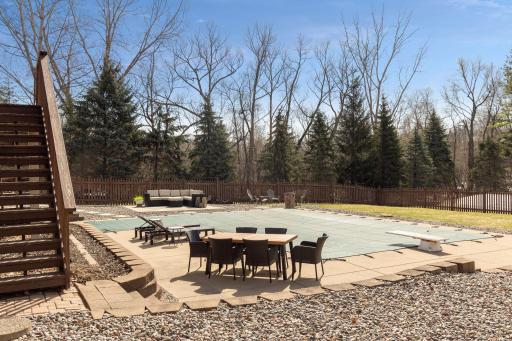 3535 Christine Drive, Maple Plain, MN 55359