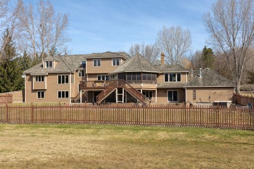 3535 Christine Drive, Maple Plain, MN 55359