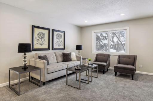 3583 Granada Place N, Oakdale, MN 55128