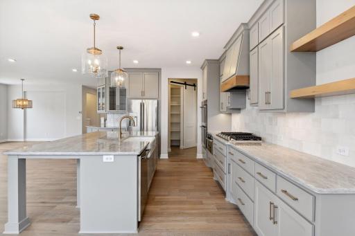 16182 62nd Place N, Maple Grove, MN 55311
