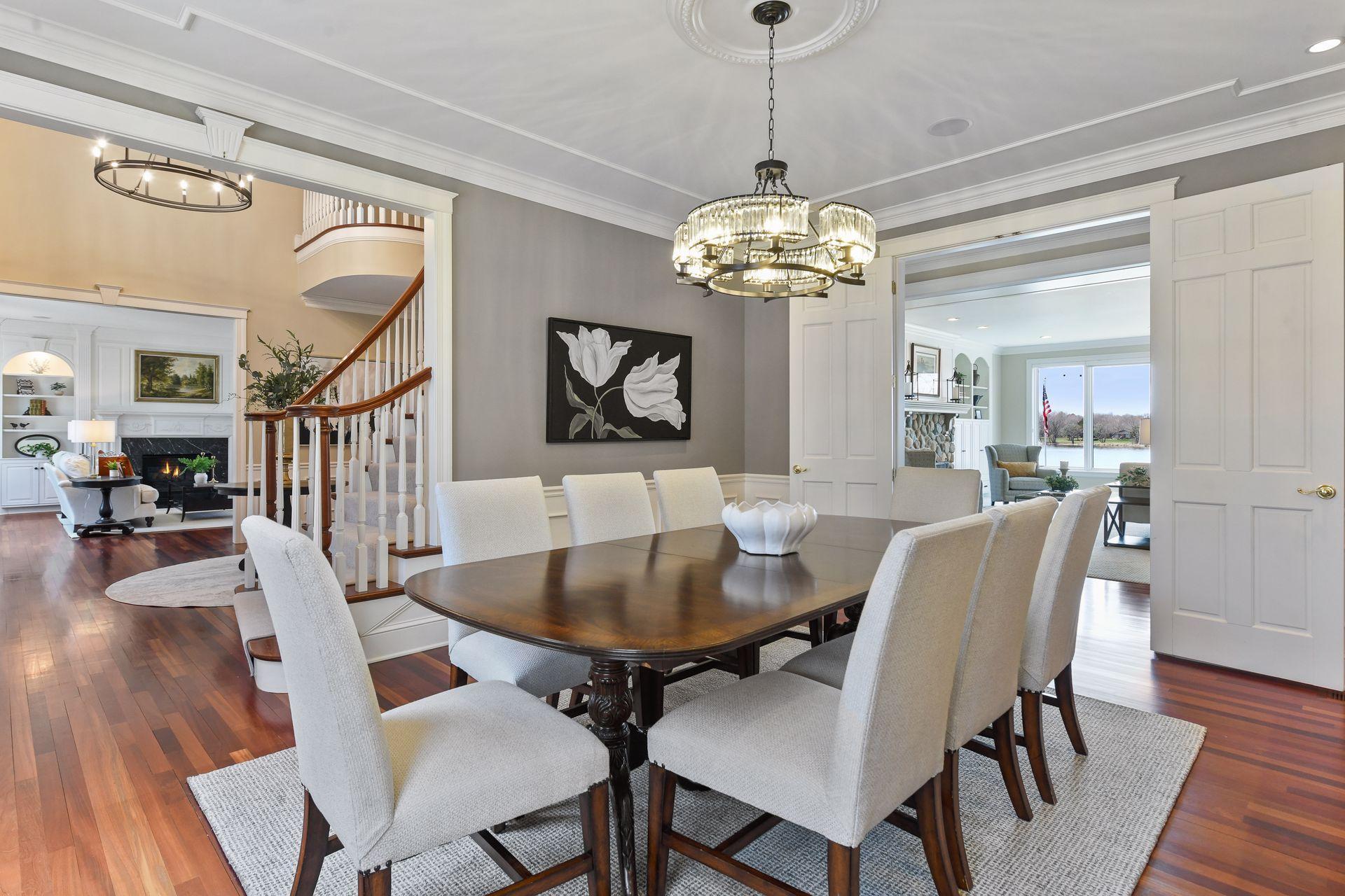 A refined and tasteful room to celebrate special occasions