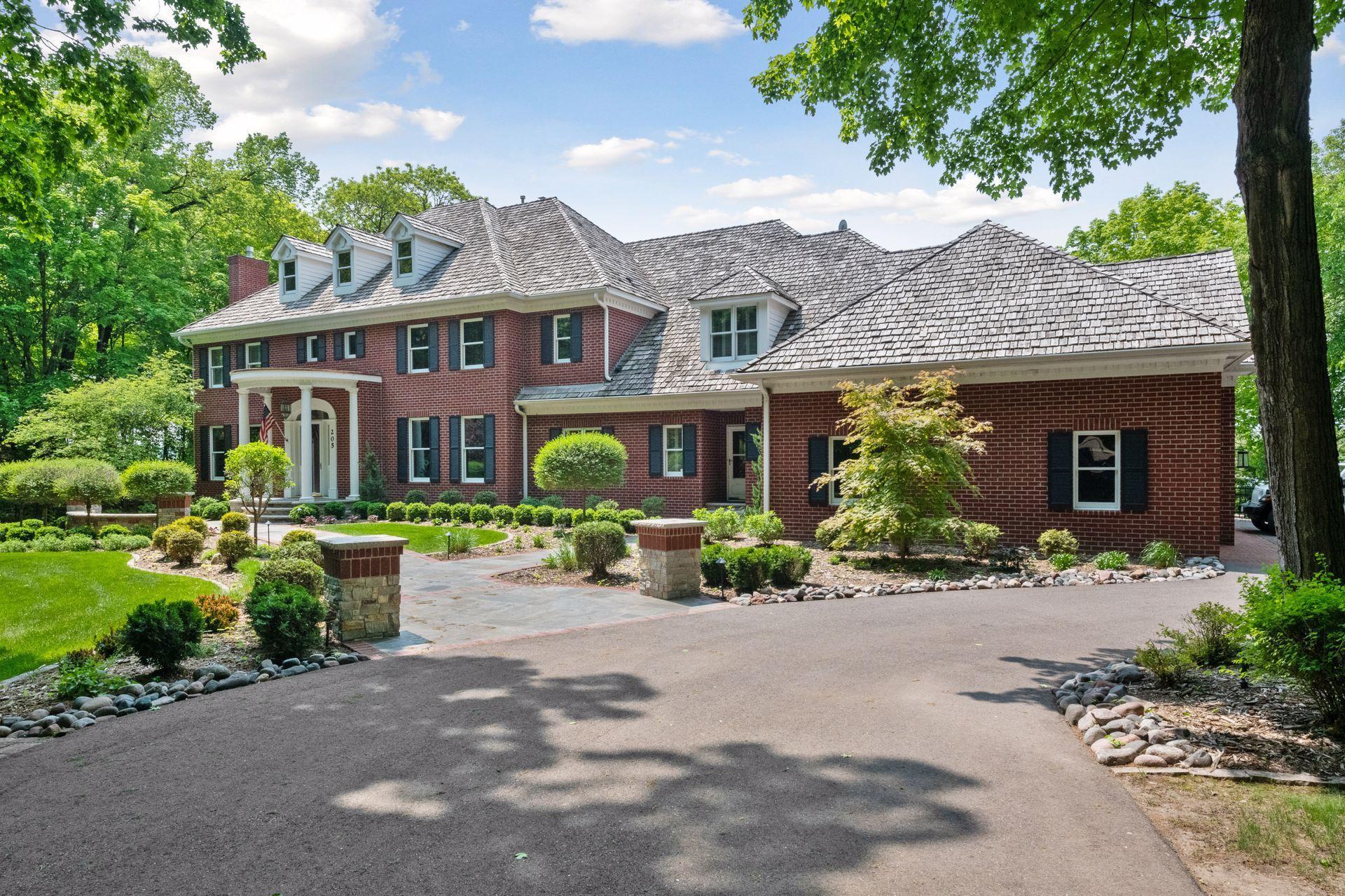 Located on the quiet shores of Gleason Lake just a short walk/drive to Wayzata