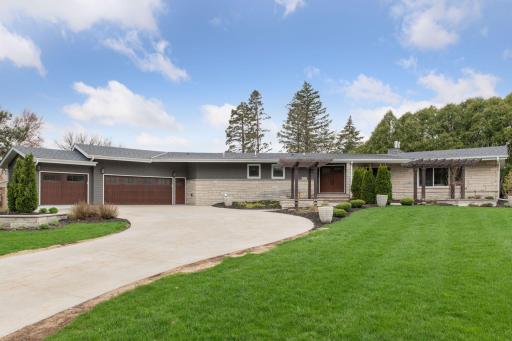 5432 Highwood Drive W, Edina, MN 55436