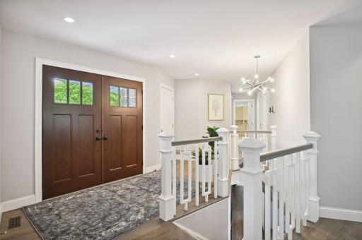 5432 Highwood Drive W, Edina, MN 55436