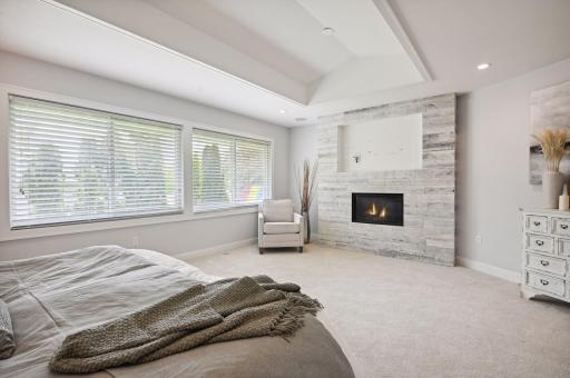 5432 Highwood Drive W, Edina, MN 55436