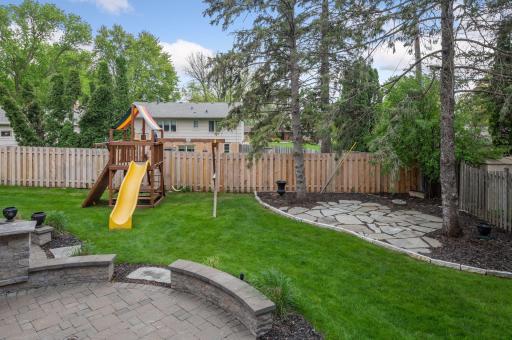 5432 Highwood Drive W, Edina, MN 55436