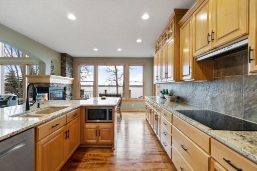 7264 Mound Court, Hugo, MN 55038