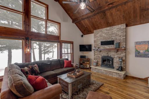 8848 Sunset Trail, Pequot Lakes, MN 56472