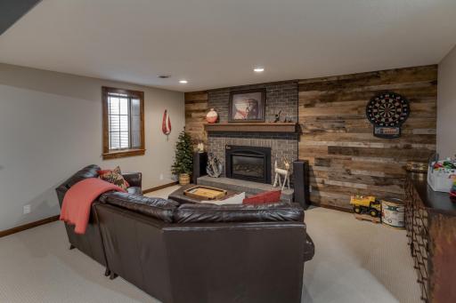8848 Sunset Trail, Pequot Lakes, MN 56472