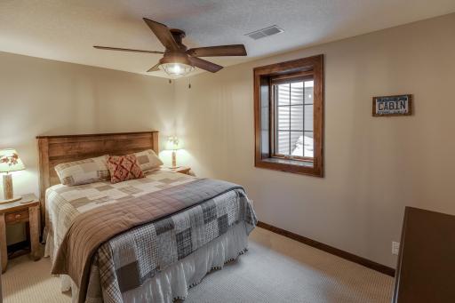 8848 Sunset Trail, Pequot Lakes, MN 56472