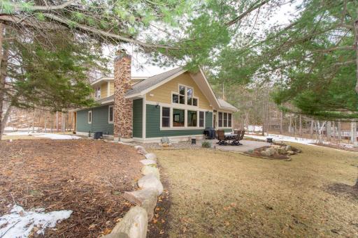 Gorgeous fully remodeled home on Ossawinnamakee!