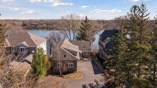 7409 Frontier Trail, Chanhassen, MN 55317