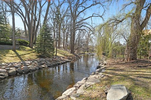 5501 Woodcrest Drive, Edina, MN 55424