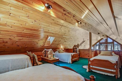 15530 W Victory Heights Circle, Stone Lake, WI 54876