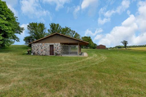 4252 Clementa Avenue SW, Waverly, MN 55390
