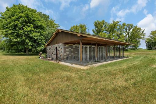 4252 Clementa Avenue SW, Waverly, MN 55390
