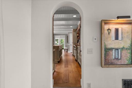 620 Bushaway Road, Wayzata, MN 55391
