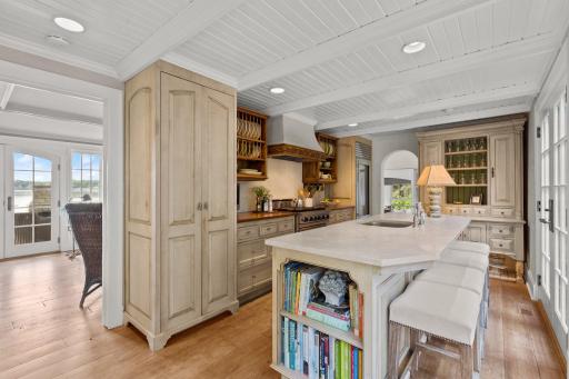 620 Bushaway Road, Wayzata, MN 55391