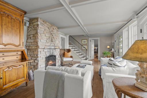 620 Bushaway Road, Wayzata, MN 55391