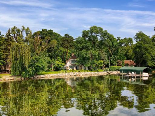 620 Bushaway Road, Wayzata, MN 55391