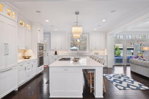 2040 Spates Avenue, Wayzata, MN 55391