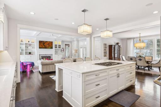2040 Spates Avenue, Wayzata, MN 55391