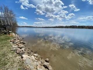 3643 Lerive Way, Chaska, MN 55318