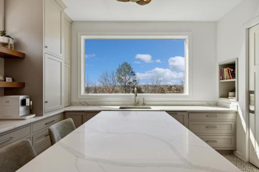 3643 Lerive Way, Chaska, MN 55318