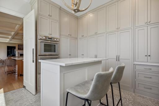 3643 Lerive Way, Chaska, MN 55318