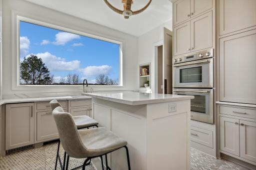 3643 Lerive Way, Chaska, MN 55318