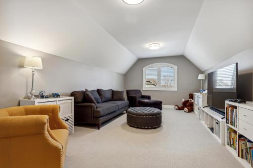 3643 Lerive Way, Chaska, MN 55318
