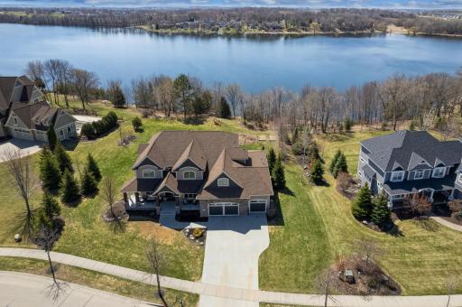 3643 Lerive Way, Chaska, MN 55318