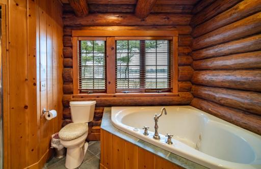 35740 Twin Pond Lane, Pequot Lakes, MN 56472