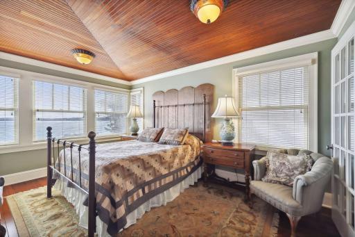 Photo for 125 Crabapple Lane, Excelsior, MN 55331 - Listing #6358078 125 Crabapple Lane, Excelsior, MN 55331